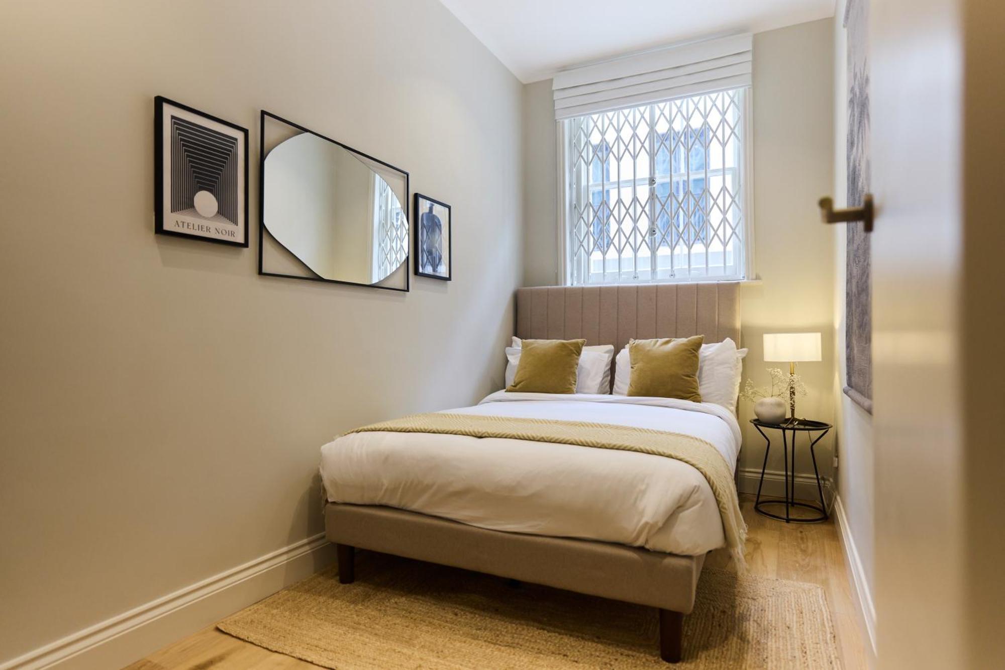 The Bayswater Gardens - Bright 3bdr Apartamento